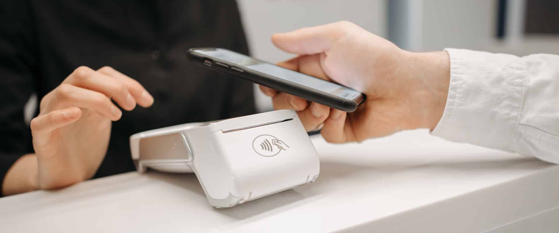 Is cashless living possible?